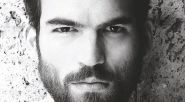 Δημήτρης Αλεξάνδρου: Το φιλί στο στόμα με…