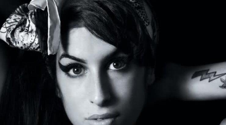 Δύο χρόνια χωρίς την Amy Winehouse