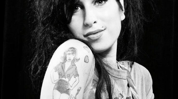 Η υπερκατανάλωση αλκοόλ "σκότωσε" την Amy Winehouse!