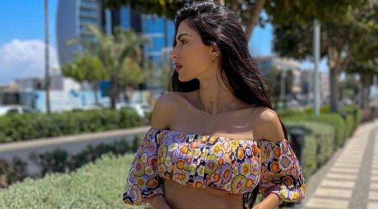 Το polka dot nail art της Άντρεας Κυριάκου που θα υιοθετήσουμε