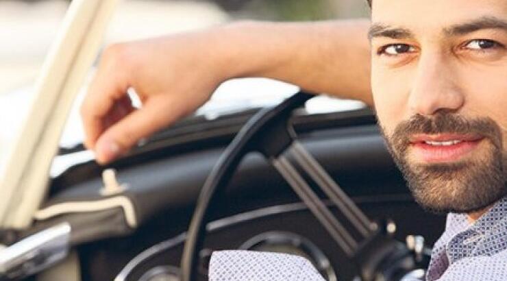 Ανδρέας Γεωργίου: Ποζάρει στο instagram γυμνός μπροστά στον καθρέφτη!