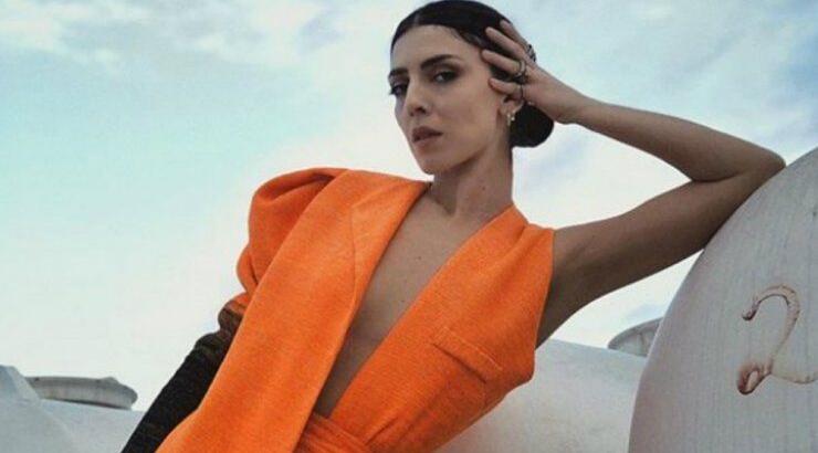 4 outfits της Άντριας Αλετράρη που πρέπει να αντιγράψεις αυτή τη σεζόν