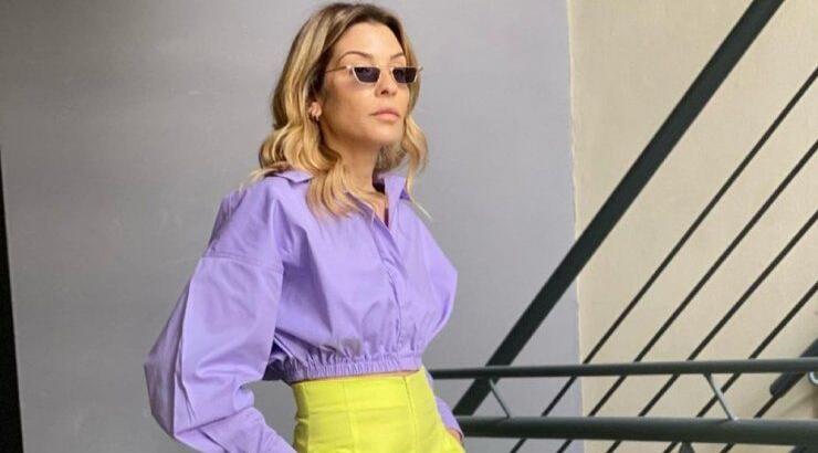 Summer look: To σατέν jumpsuit που θα λατρέψεις για τις καλοκαιρινές σου εμφανίσεις