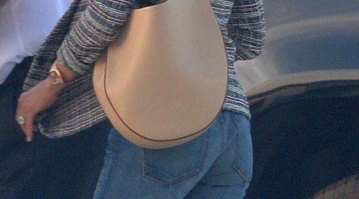 Είναι έγκυος η Jennifer Aniston; [εικόνες]