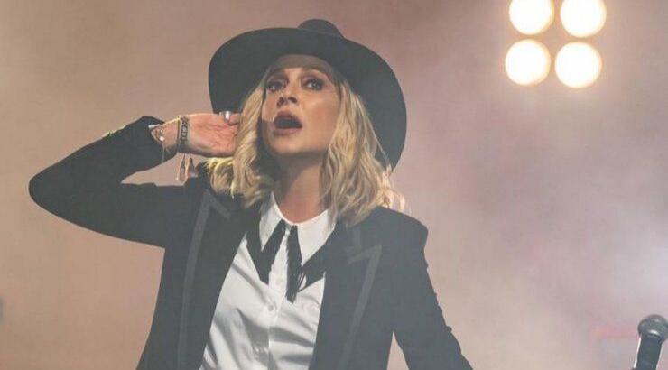 Άννα Βίσση: Άνοιξε το φωτογραφικό άλμπουμ του παρελθόντος και μοιράστηκε μαζί μας άγνωστες της στιγμές [εικόνες] 