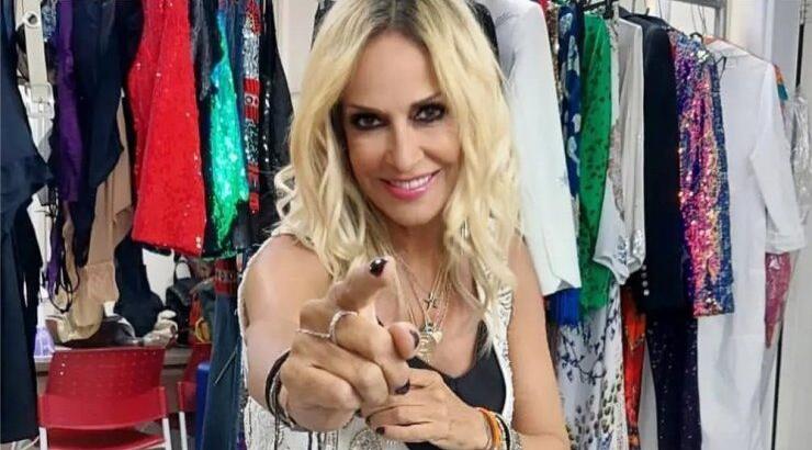 Άννα Βίσση: Μάθαμε που έδωσε το πρώτο της φιλί στην Κύπρο [βίντεο]