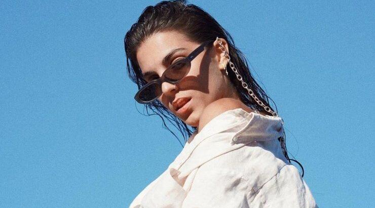 Άννα Μαρία Βέλλη: Σοκάρει με την εικόνα που ανήρτησε με μώλωπες στο πρόσωπο μετά από περιστατικό βίας πρώην συντρόφου της