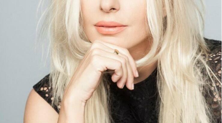 Αννίτα Πάνια: "Μείνε μακριά από τον γιο μου"