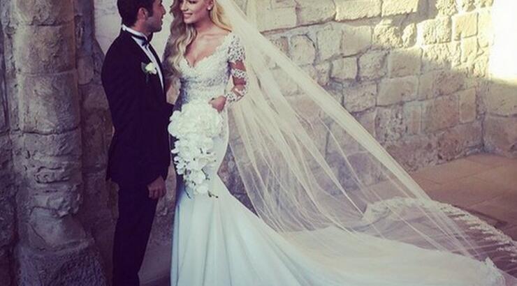 Άντρη Καραντώνη: Το τρυφερό της μήνυμα για την πρώτη επέτειο γάμου με το Νεοκλή Σκουρουμούνη