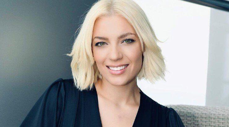 Άντρη Καραντώνη: Χορεύει με τις κόρες της στο σαλόνι και ξετρέλαναν το Tik Tok! [βίντεο]