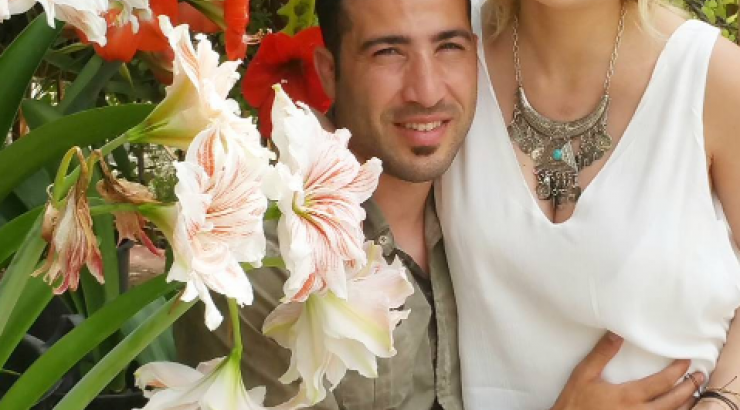 Το πάρτι για τα γενέθλια του Νεοκλή Σκουρουμούνη με την Άντρη Καραντώνη αγκαλιά με την κόρη τους!