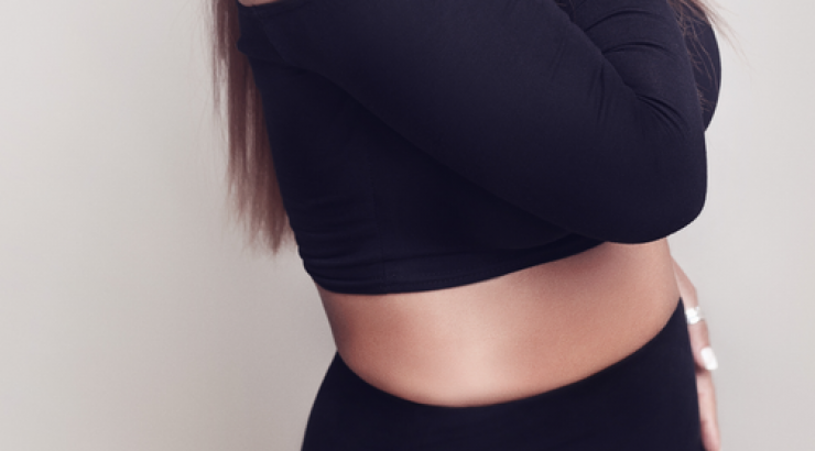 Ελληνίδα τραγουδίστρια αποκαλύπτει: “Έδειρα τον σύντροφό μου επειδή με απάτησε”