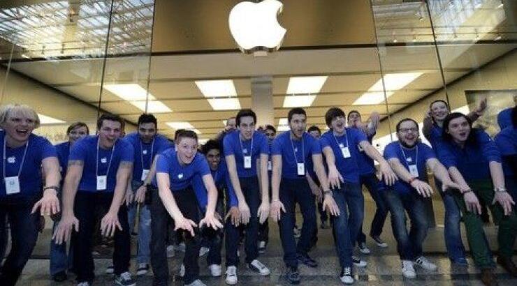 Τόσα πληρώνει η Apple! Δείτε τους μισθούς των εργαζομένων της! (ΛΙΣΤΑ)