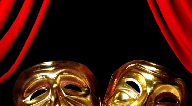 Το θεατρικό καλοκαίρι με μία ματιά