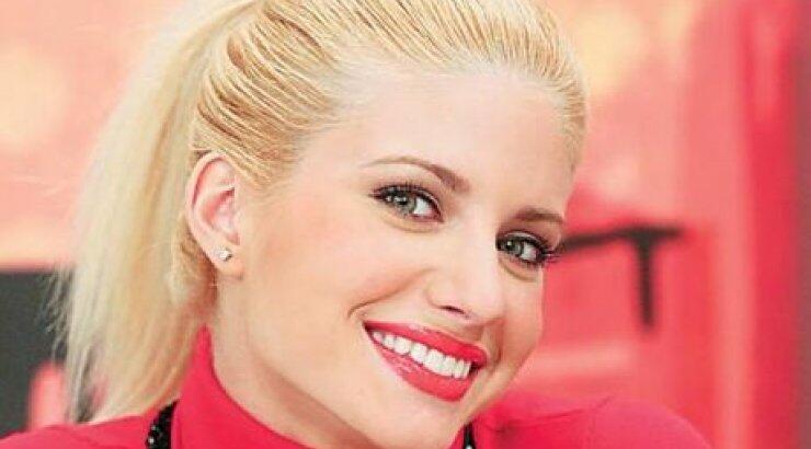 Ευαγγελία Αραβανή: "Μακάρι να μην είχα πάρει τον τίτλο της Σταρ Ελλάς"