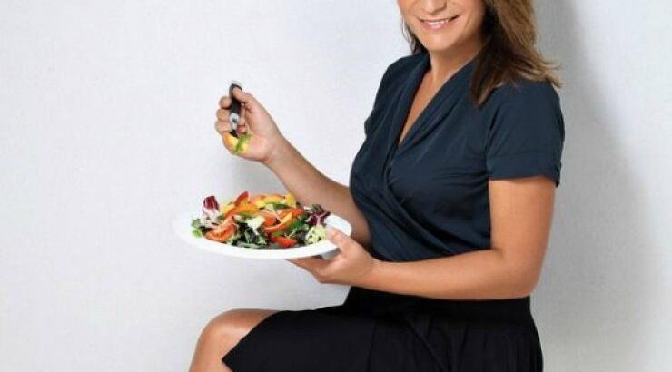 Τι απαντά η Μπαρμπαρίγου στην αγωγή του Χαριτάτου;  