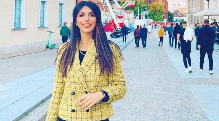 Αργυρώ Ροτσίδου: Ακολουθεί την τάση της σεζόν που λατρεύουν οι εκπρόσωποι του street style