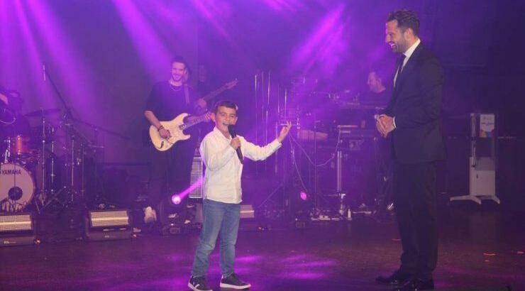 Το αγοράκι που αφιέρωσε τσιαττιστό στον Κωνσταντίνο Αργυρό στη Λεμεσό [βίντεο]