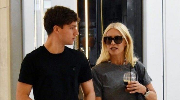 Το νέο επαγγελματικό βήμα του γιου της Μαρίας Μπακοδήμου [εικόνα]