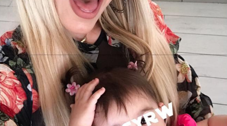 Άντρη Καραντώνη: Η φωτογραφία της με τη μικρή Αργυρώ που θα σας ξετρελάνει!