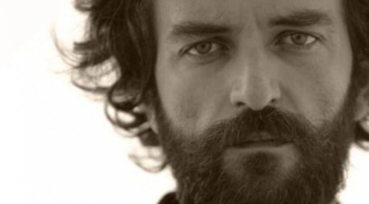 Άρης Σερβετάλης: Η πρώτη ανάρτηση που έκανε και οι εξηγήσεις που έδωσε μετά την αποχώρηση του από την παράσταση [εικόνες]