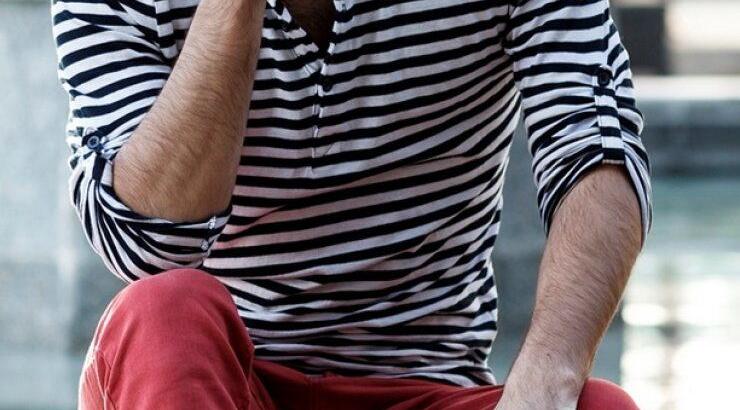 Εσπευσμένα στο νοσοκομείο με κώφωση Έλληνας τραγουδιστής!