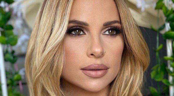 H makeup artist της Χριστιάνας Αριστοτέλους σου εξηγεί πώς να υιοθετήσεις το summery look της