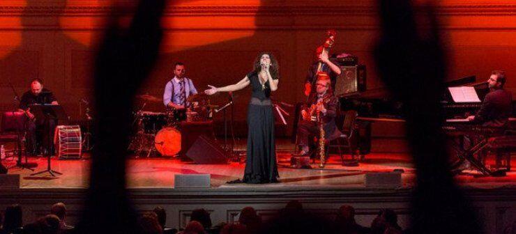 Οι Νew York Times αποθεώνουν την Ελευθερία Αρβανιτάκη