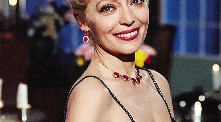 Δεν θα πιστεύετε πόσο χρόνων είναι η Μαρία Αλιφέρη