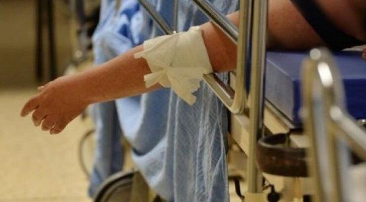 Βρετανός 60 ετών επεσε απο τον 1ο όροφο χώρου στάθμευσης