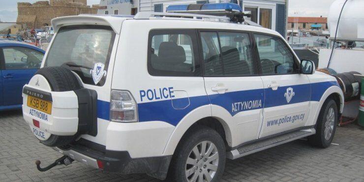 Ρολόγια και σκάφος φέρεται να απέσπασε 43χρονος από 80χρονο 