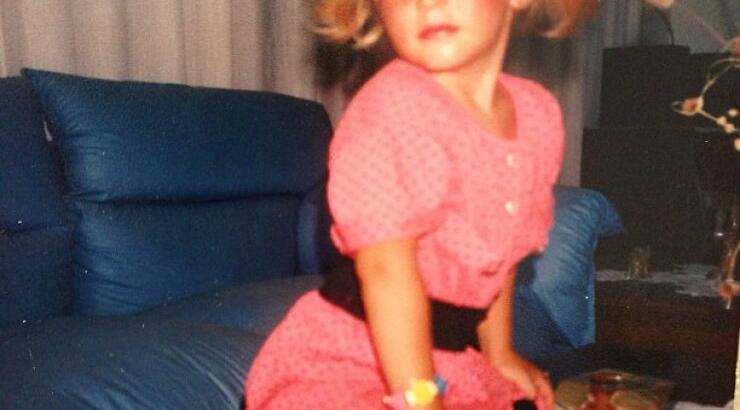 Ποια Ελληνίδα ποζάρει με νάζι στο φακό; 