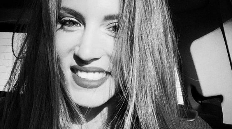 Αθηνά Οικονομάκου: «Η ανασφάλεια μου με οδηγούσε να κάνω επιπόλαιες σχέσεις»