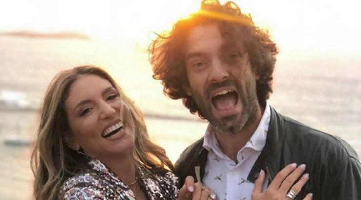 Βρήκαμε τη φωτογραφία με την οποία η Αθηνά Οικονομάκου αποκάλυψε τον πρώτο της γάμο με τον Φίλιππο Μιχόπουλο!