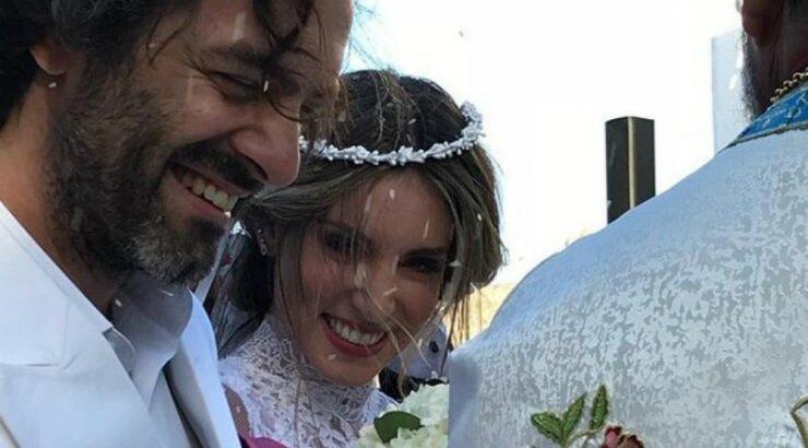 Αθηνά Οικονομάκου - Φίλιππος Μιχόπουλος: Το πιο συγκινητικό στιγμιότυπο από το μυστήριο του γάμου τους που μόλις είδαμε!