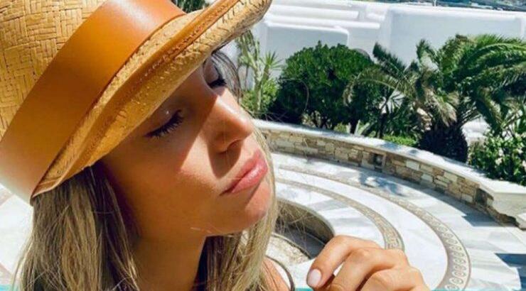 Αθηνά Οικονομάκου: Η ιδιωτική πισίνα στο μπαλκόνι της στη Μύκονο! [βίντεο]