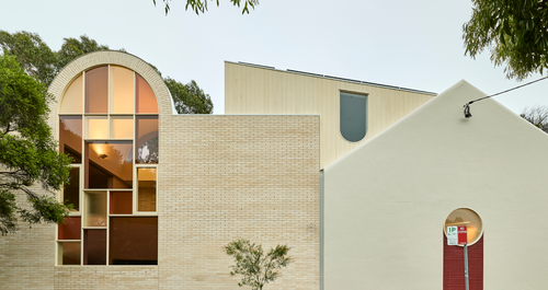 Ένας αρχιτέκτονας σχεδίασε ένα από τα πιο δημιουργικά οικογενειακά σπίτια της Αυστραλίας