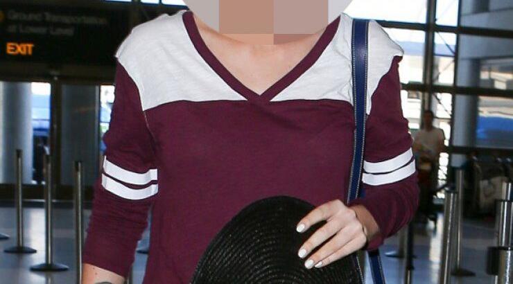 Ποια πασίγνωστη τραγουδίστρια παραδέχτηκε ότι έκανε αυξητική στήθους;