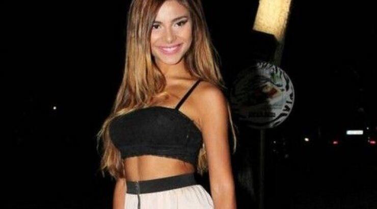 "Αν η Ελευθερίου είναι 1.77, τότε τα βυζιά μου είναι φυσικά"! 