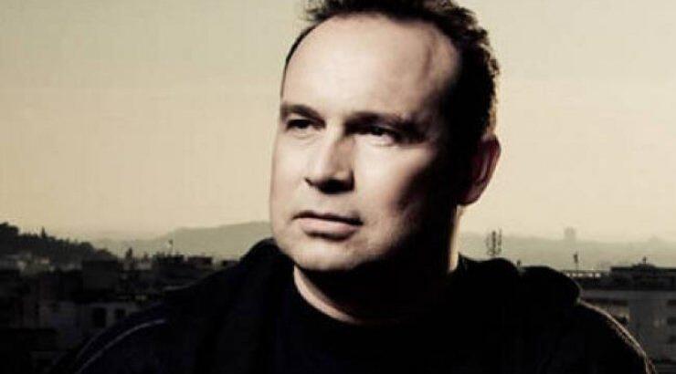  Κώστας Μακεδόνας: «Ντρεπόμουν να ζητήσω μεγάλο μεροκάματο και οι φίλοι γελούσαν μαζί μου»