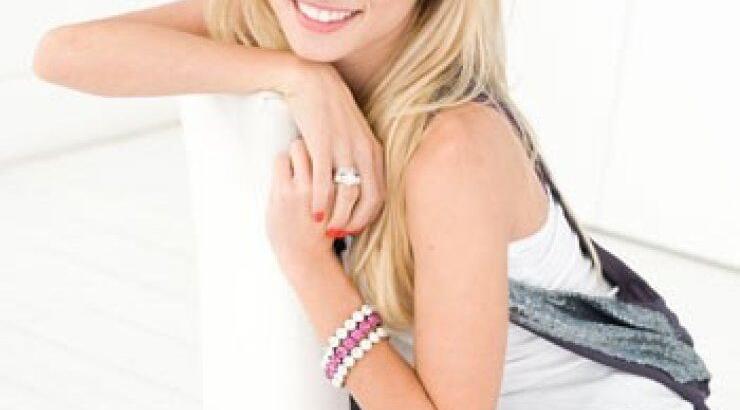 Στέλλα Χαραλαμπίδη: Διακοπές με τις κόρες της σε ελληνικό νησί!