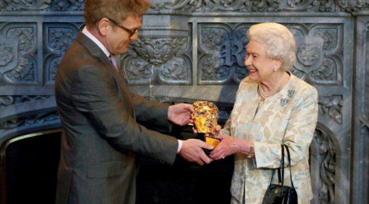 Πήρε βραβείο η Βασίλισσα Ελισάβετ 