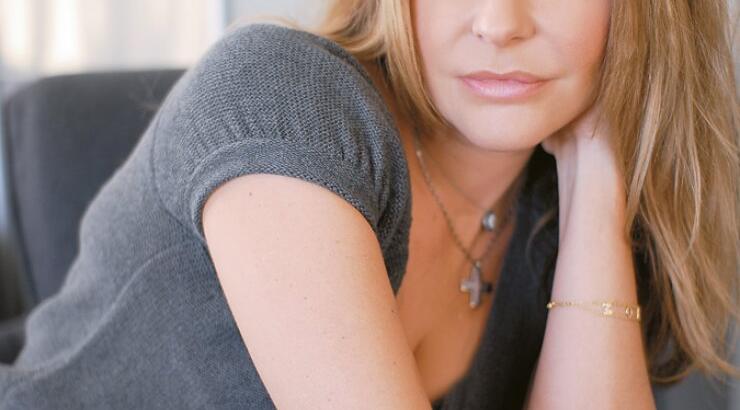 Τζένη Μπαλατσινού: Απαντά για πρώτη φορά στις φήμες χωρισμού με τον Κωστόπουλο