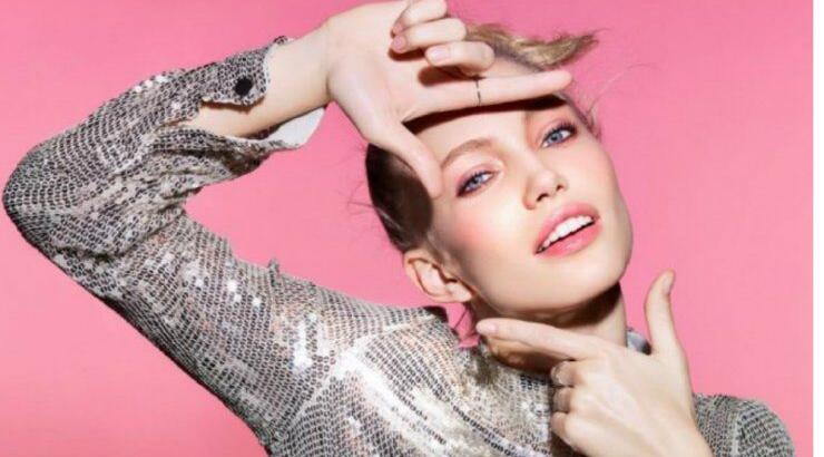 Γίνε "selfie ready" με τη νέα συλλογή μακιγιάζ της Clarins