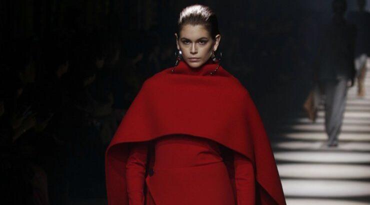 Ο οίκος Givenchy μας έδειξε την τάση που θα κυριαρχήσει στα χείλη