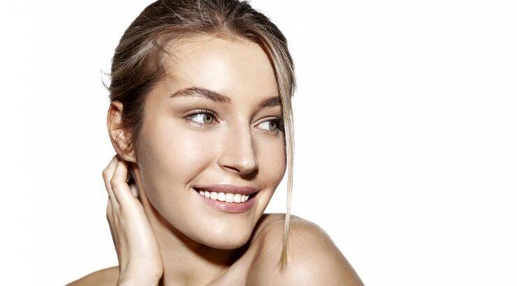 Νέα σειρά περιποίησης προσώπου για προστασία και αναγέννηση της επιδερμίδας