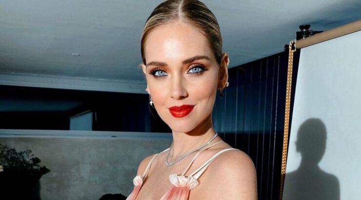 Chiara Ferragni: Λατρέψαμε το κραγιόν της και μάθαμε brand και αριθμό