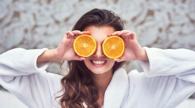 Βιταμίνη C: Ο σύμμαχος κατά της ηλιακής ακτινοβολίας