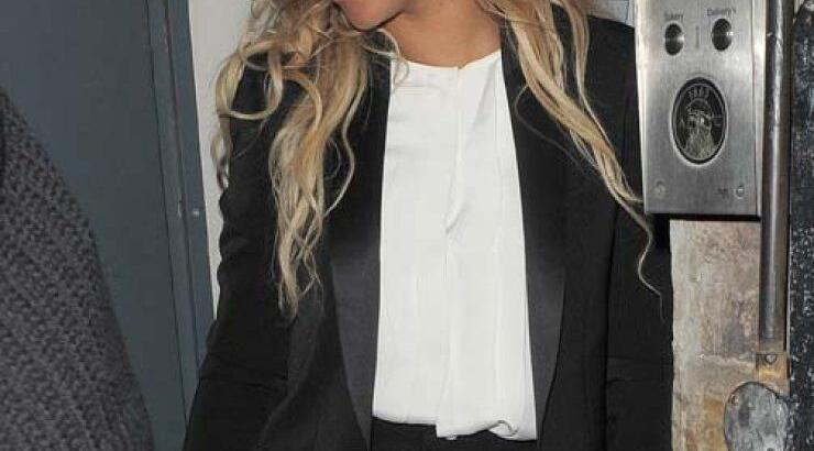 Διάσημο ζευγάρι πήγε σε club και έφυγε από την πόρτα της κουζίνας [φωτογραφίες]