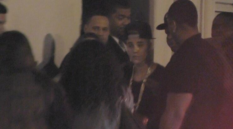 Συνεχίζει τα…ποτά και τα ξενύχτια ο Bieber 